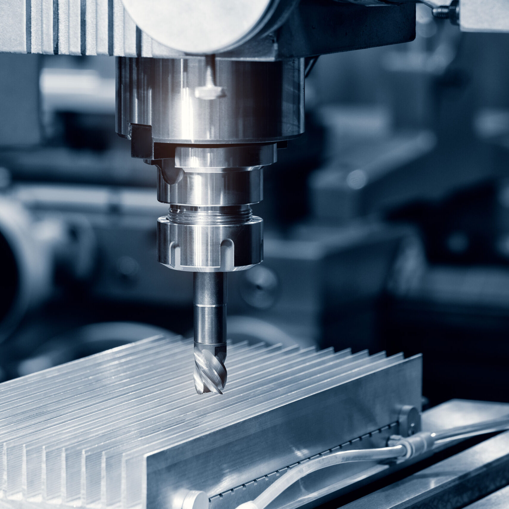 The Hi-precision CNC milling machine